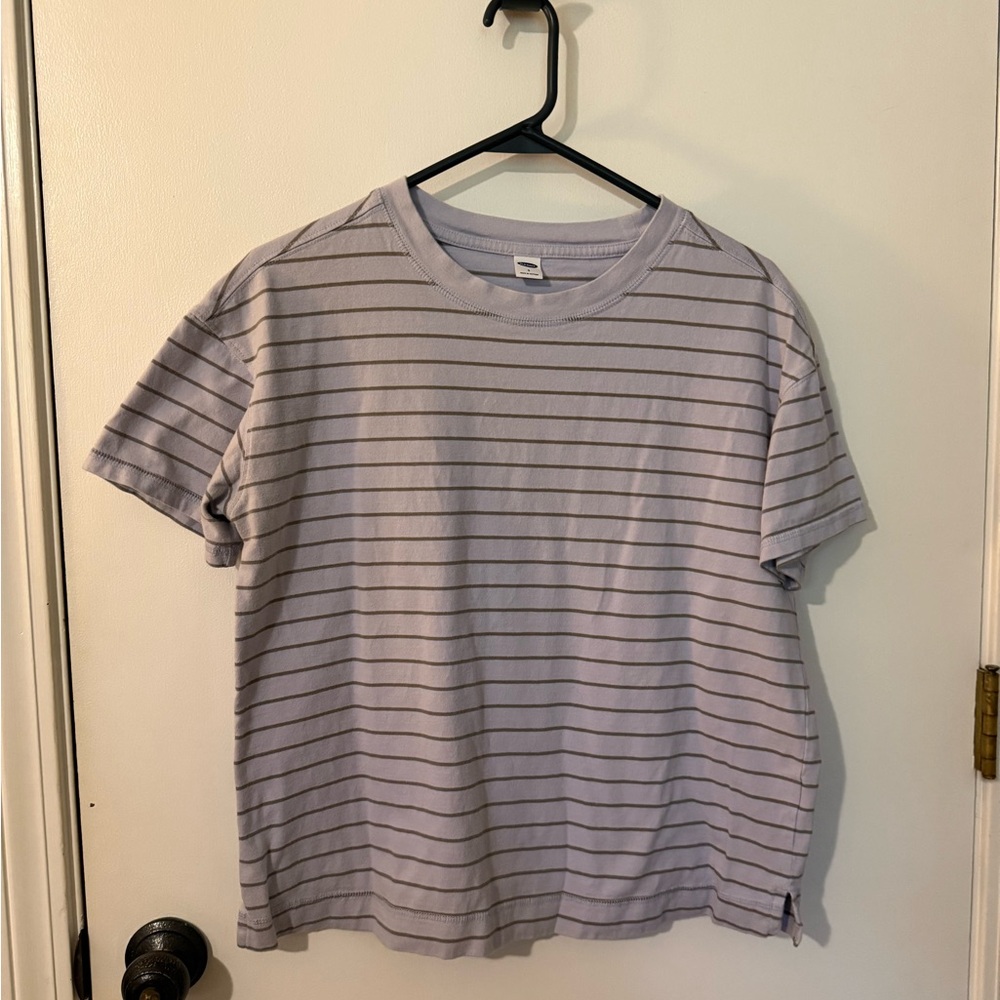 Old Navy Light Gray T-Shirt